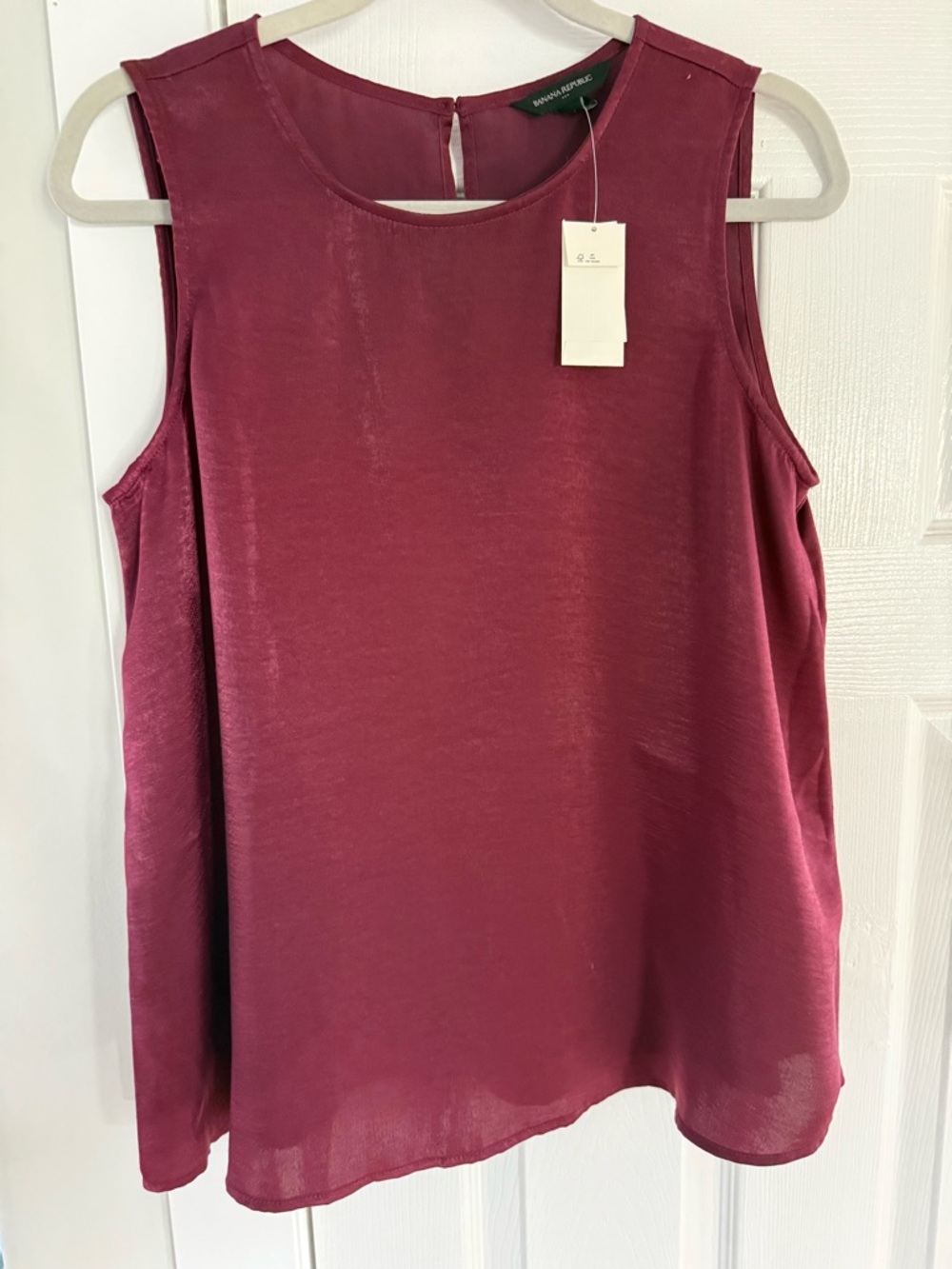 Banana Republic Sleeveless Camisole - Burgundy